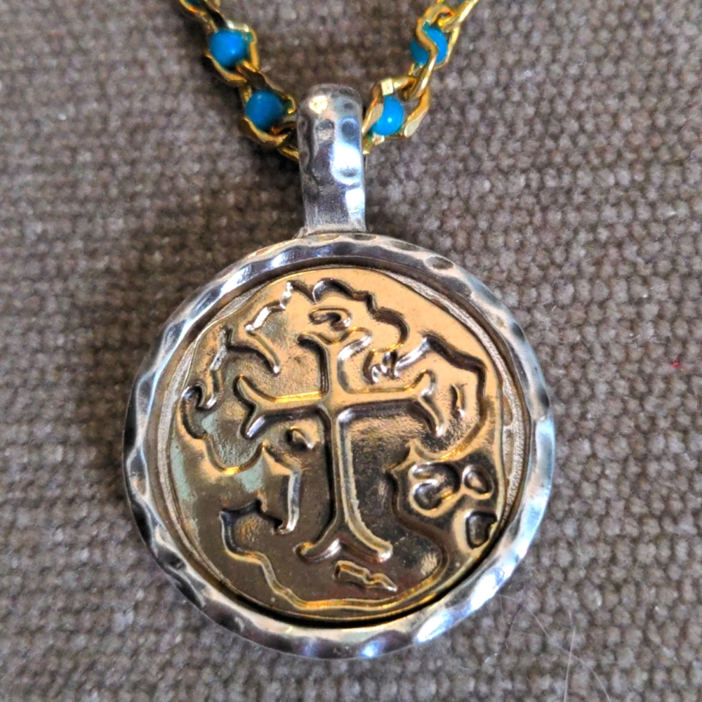 New Turquoise Pendant Necklace. Cross In Gold, Silver Bezel. Beaded, 22"+2". - Picture 3 of 7